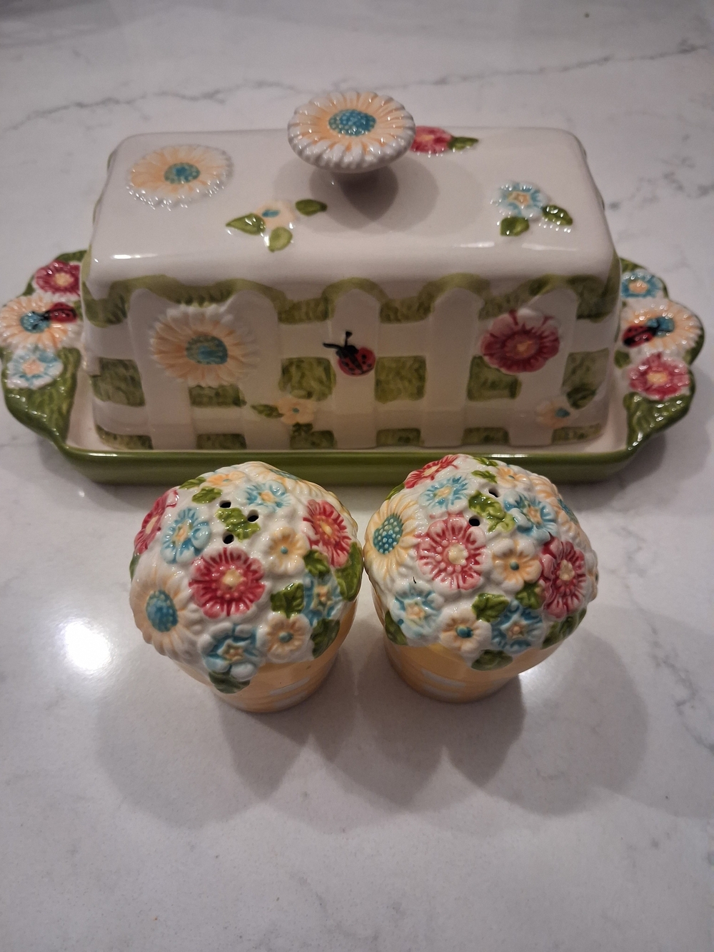 Ceramic Floral Butter Dish with Matching Salt & Pepper Shakers - White Multi